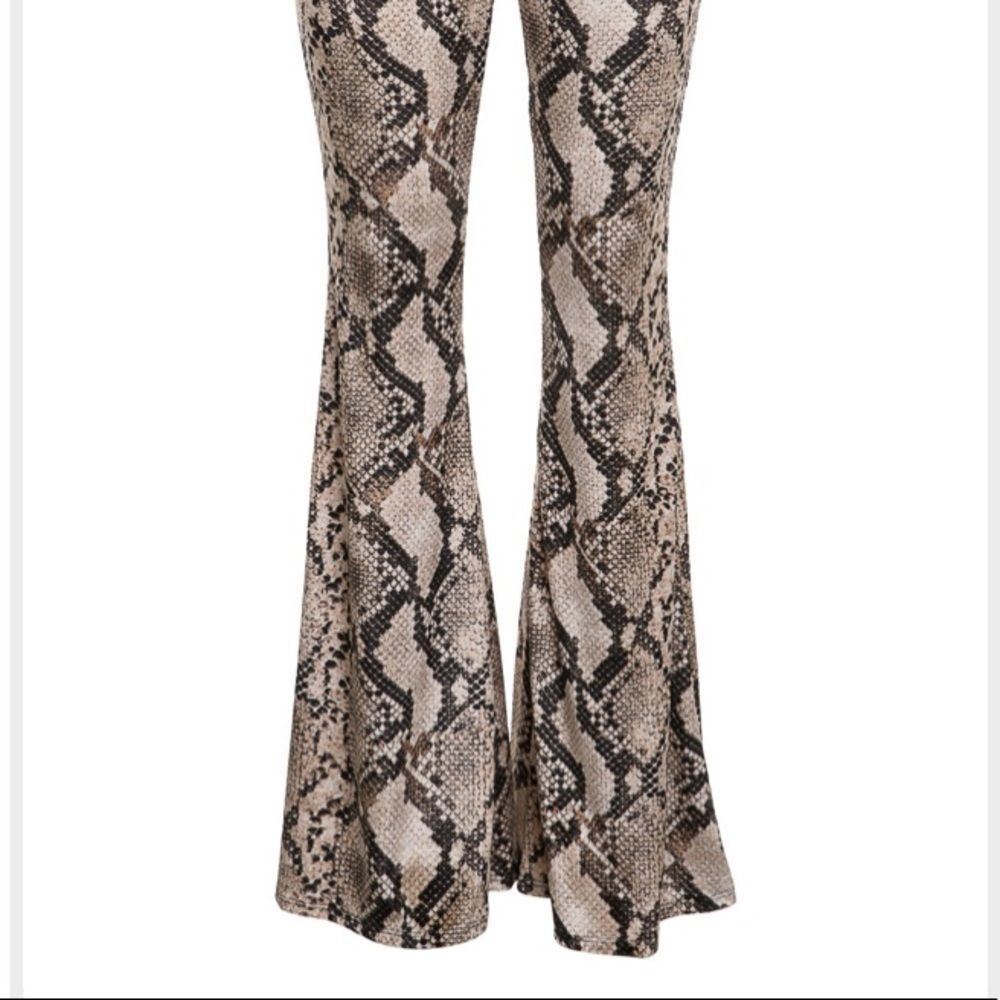 Buttery Soft Animal Snakeskin Print VELVET Bell Bottom Flare Pants - Picture 7 of 14